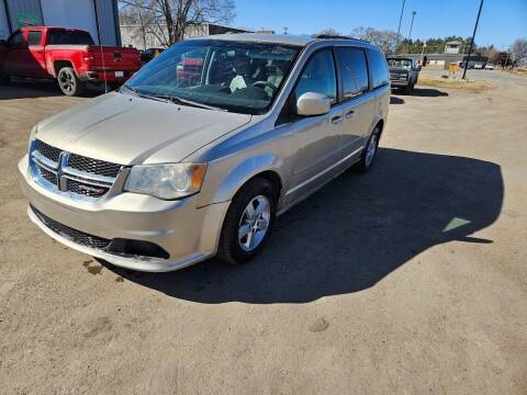 2013 Dodge Grand Caravan for sale at Haber Tire and Auto LLC in Albion NE