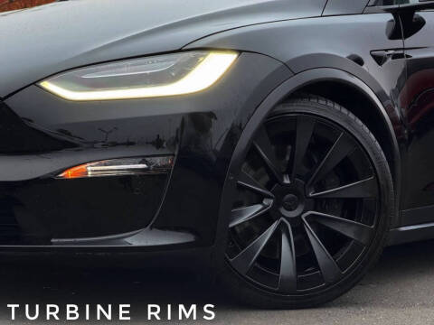 2023 Tesla Model X Plaid