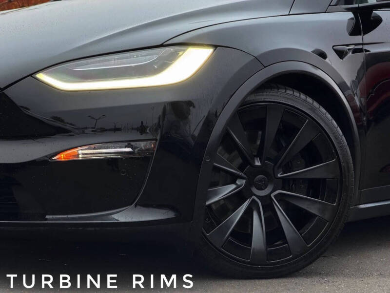 2023 Tesla Model X Plaid