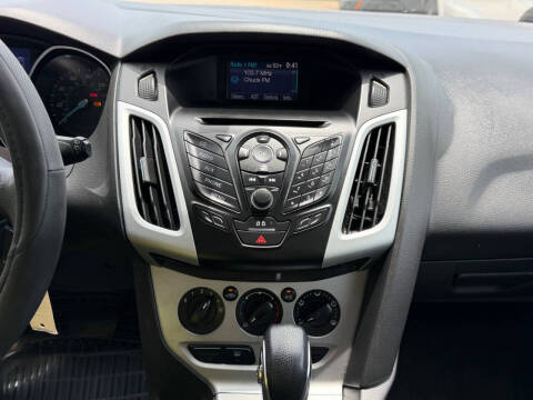 2013 Ford Focus SE