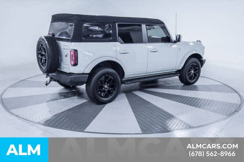 2023 Ford Bronco Outer Banks