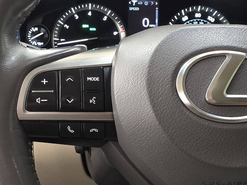 2017 Lexus LX 570