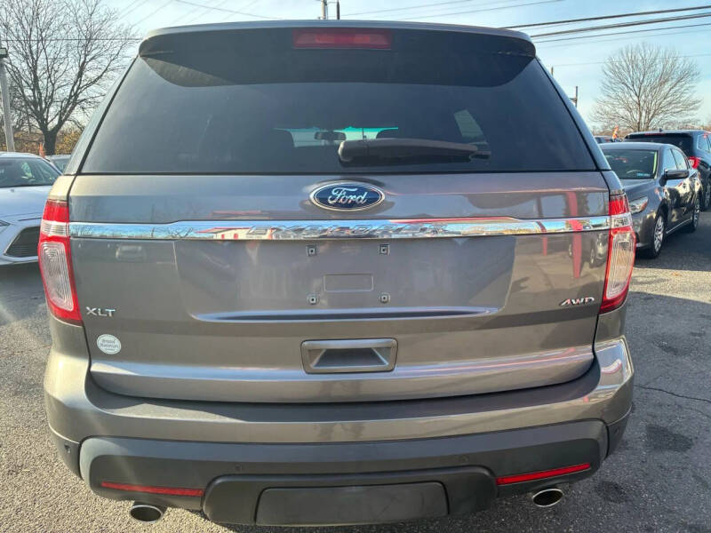 2014 Ford Explorer XLT