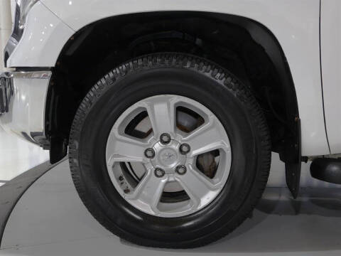 2017 Toyota Tundra SR5