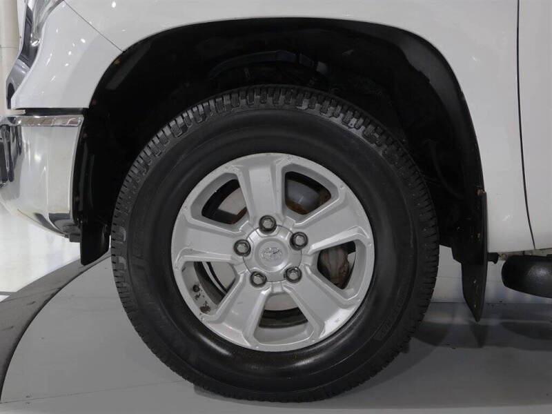 2017 Toyota Tundra SR5