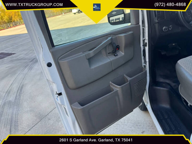 2020 Chevrolet Express 2500