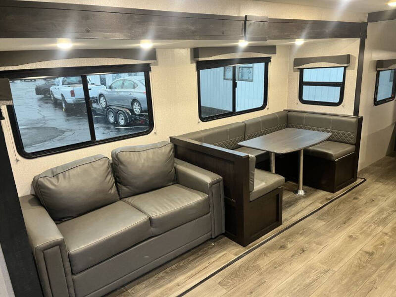 2021 Starcraft Marine SUPER LITE