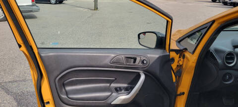 2012 Ford Fiesta SES