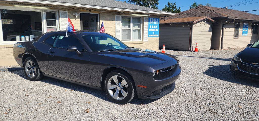 2016 Dodge Challenger for sale at ESELL AUTO SALES in Cahokia, IL