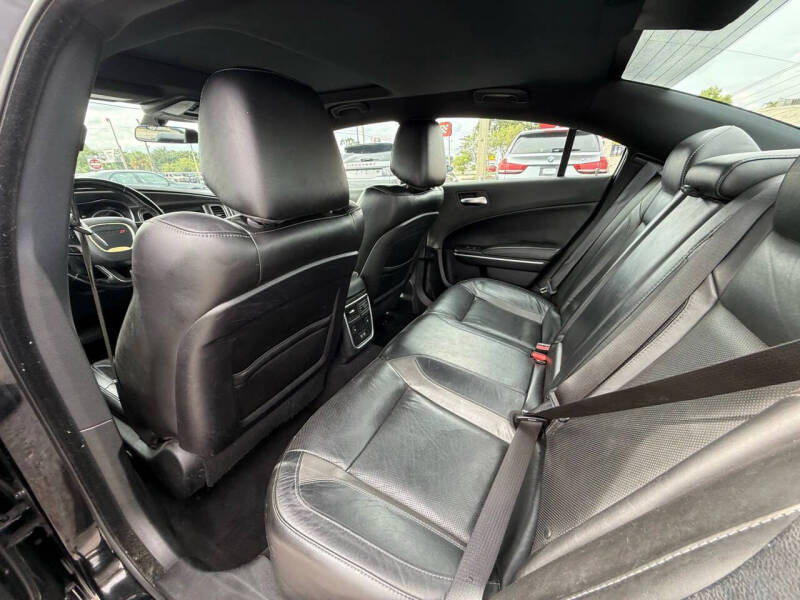 2020 Dodge Charger SXT