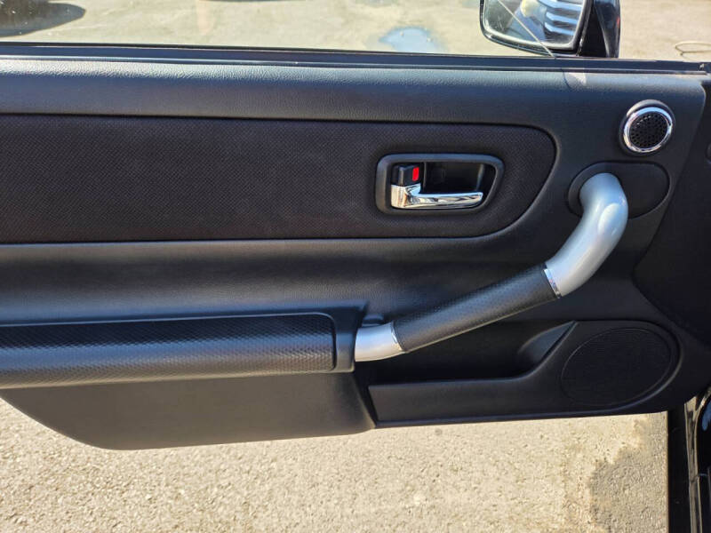 2005 Toyota MR2 Spyder