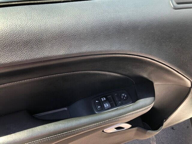 2017 Dodge Challenger GT