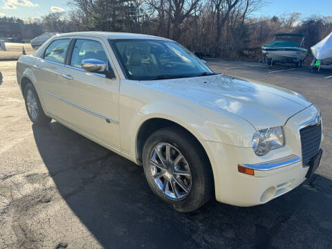2010 Chrysler 300 for sale at Reliable Auto LLC in Manchester NH