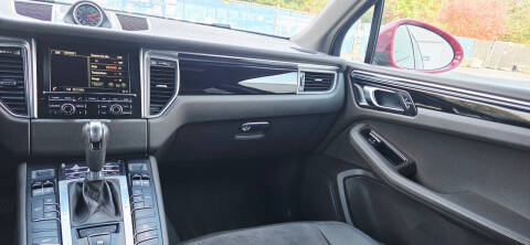 2016 Porsche Macan S