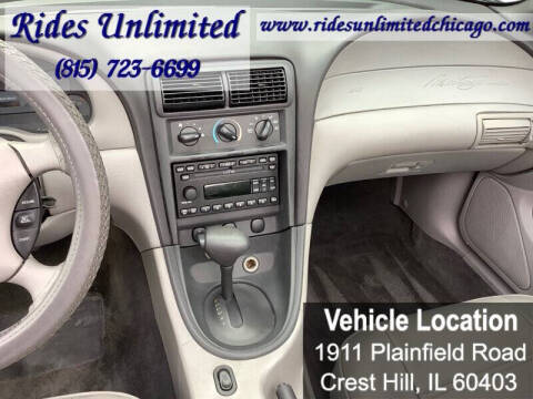 2002 Ford Mustang Deluxe