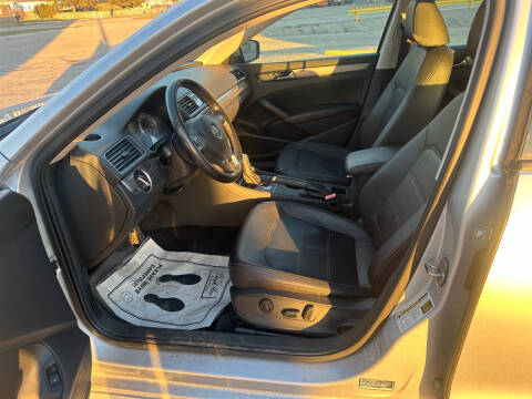 2015 Volkswagen Passat 1.8T Wolfsburg Edition