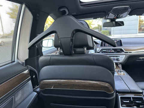 2017 BMW 7 Series 750i xDrive