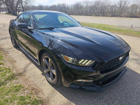 2015 Ford Mustang for sale at Auto House Superstore in Terre Haute IN