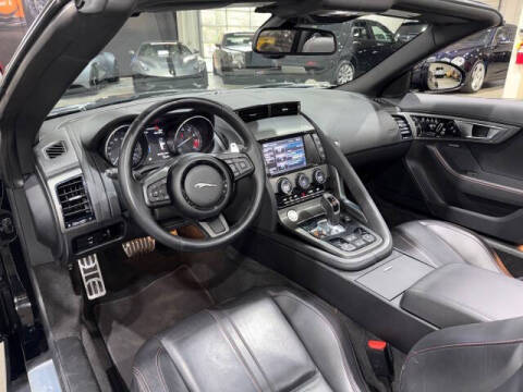 2014 Jaguar F-TYPE V8 S