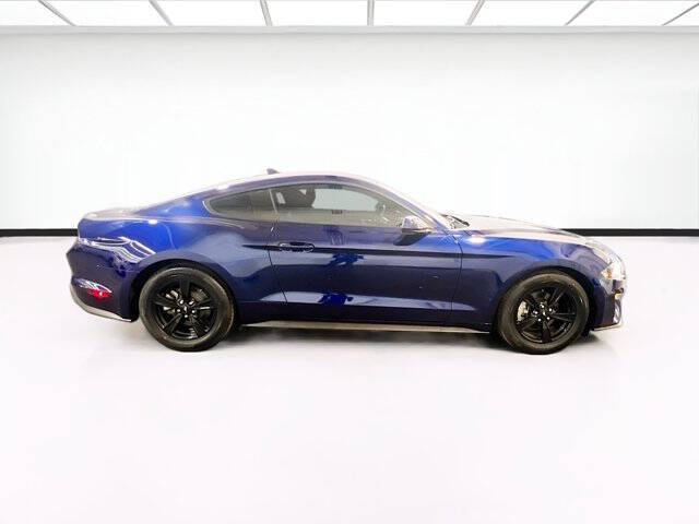 2020 Ford Mustang EcoBoost