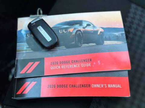 2020 Dodge Challenger SXT