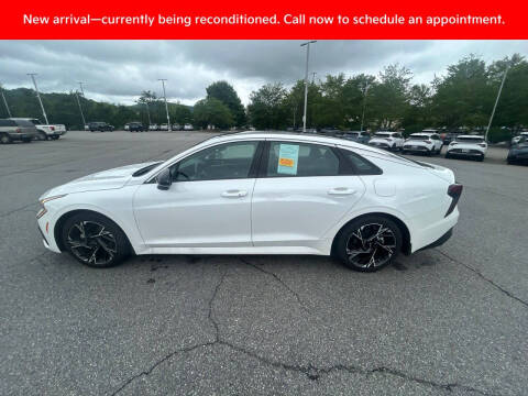 2025 Kia K5