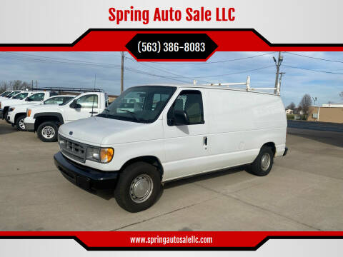 2002 Ford E-Series for sale at Spring Auto Sale LLC in Davenport IA