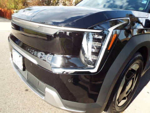 2024 Kia EV9 Light Long Range