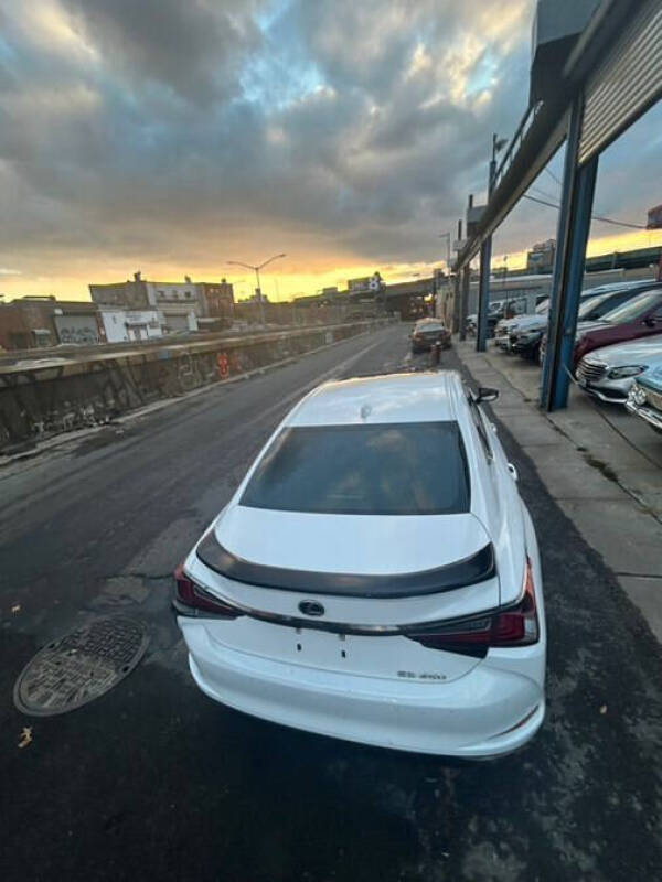 2022 Lexus ES 350 F SPORT