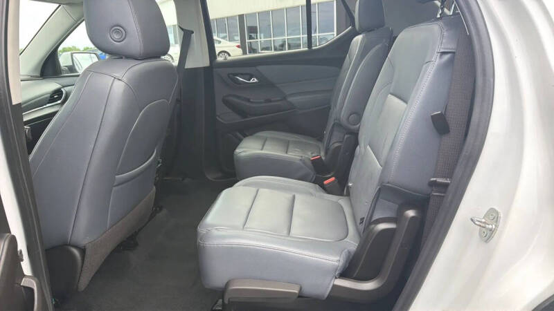 2021 Chevrolet Traverse LT Leather