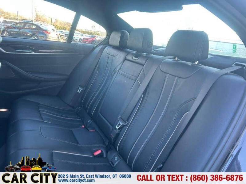 2017 BMW 5 Series 540i xDrive