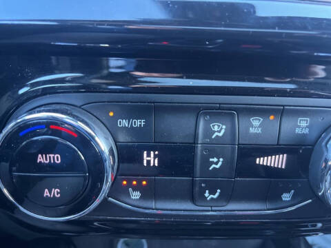 2024 Chevrolet Trax RS