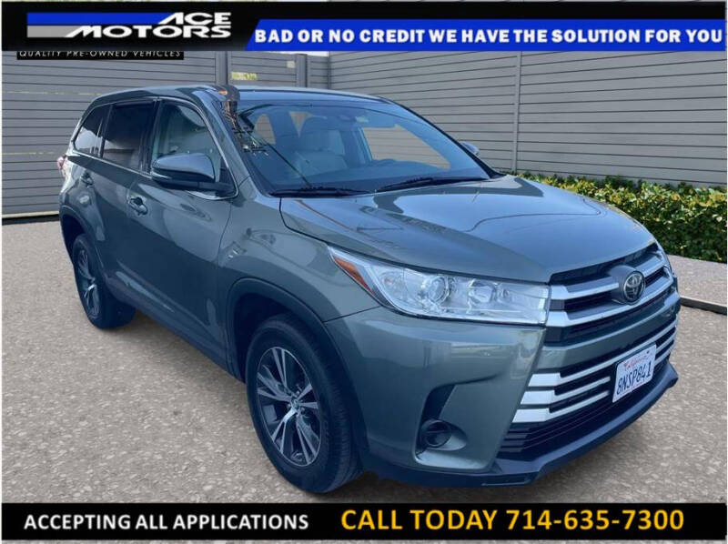 2019 Toyota Highlander LE