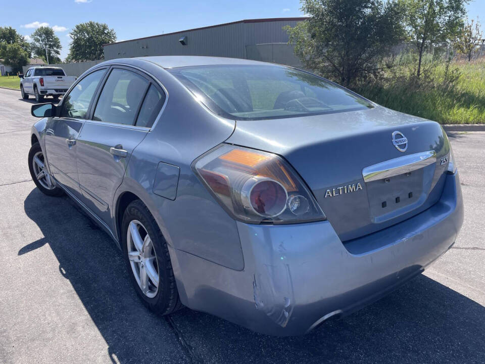 2012 Nissan Altima for sale at Twin Cities Auctions in Elk River, MN