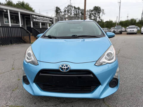 2015 Toyota Prius c Two