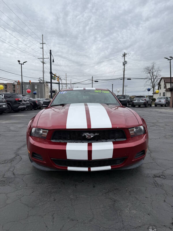 Used 2011 Ford Mustang V6 with VIN 1ZVBP8AM4B5103056 for sale in Valparaiso, IN
