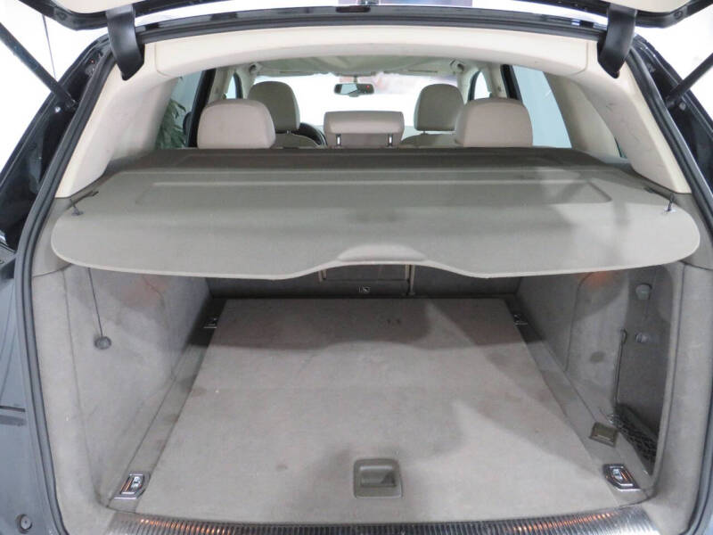 2012 Audi Q5 2.0T quattro Premium Plus