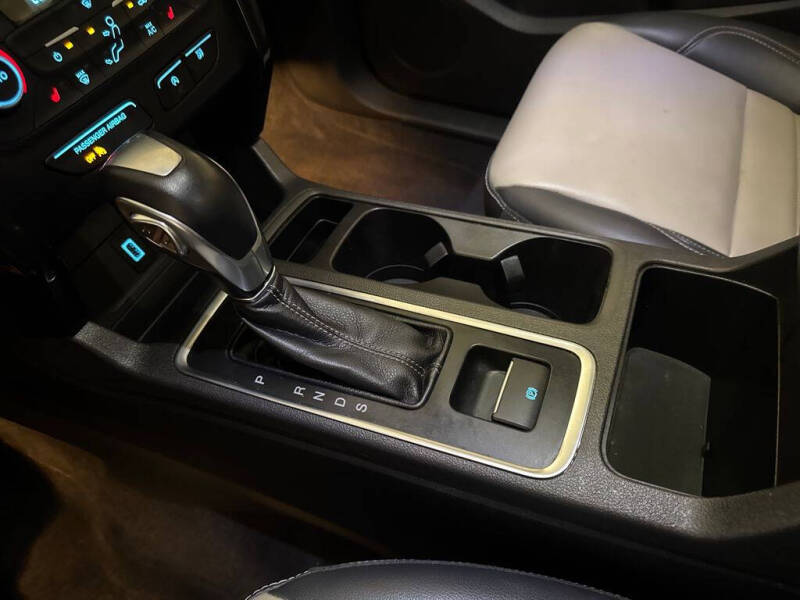 2019 Ford Escape SEL