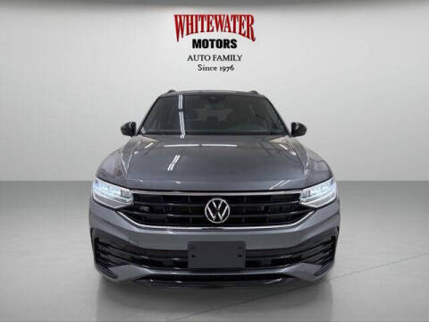 2023 Volkswagen Tiguan SE R-Line Black