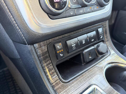 2016 GMC Acadia SLT-1