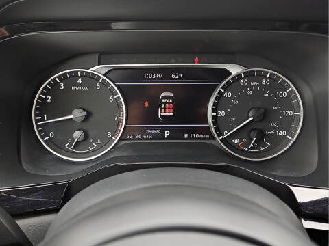 2024 Nissan Pathfinder SV