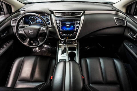 2023 Nissan Murano SV