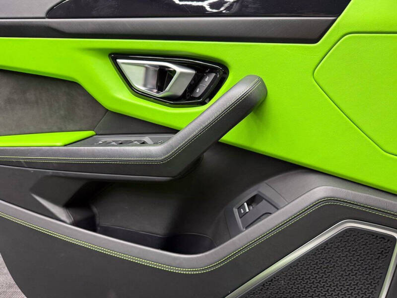 2021 Lamborghini Urus