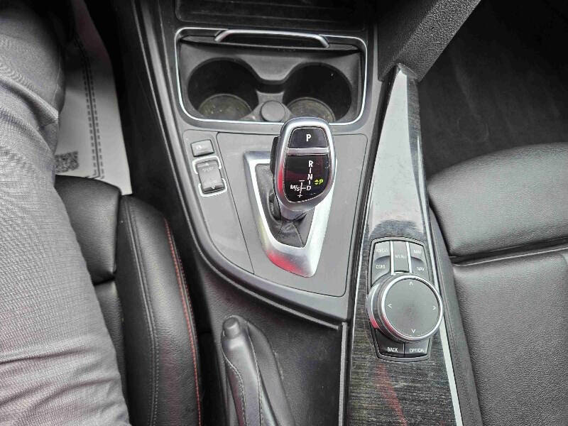 2018 BMW 3 Series 330i xDrive