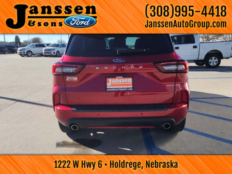 2024 Ford Escape ST-Line