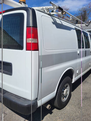 2011 Chevrolet Express 2500