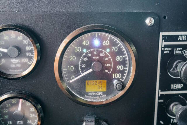 2001 AM General Hummer