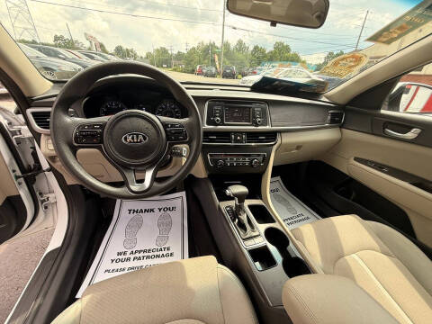 2017 Kia Optima LX