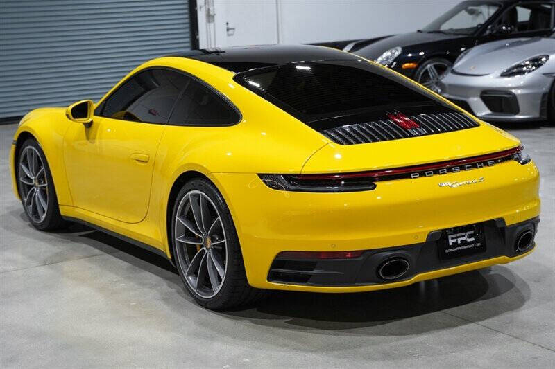 2020 Porsche 911 Carrera S