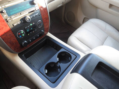 2012 Chevrolet Suburban LT